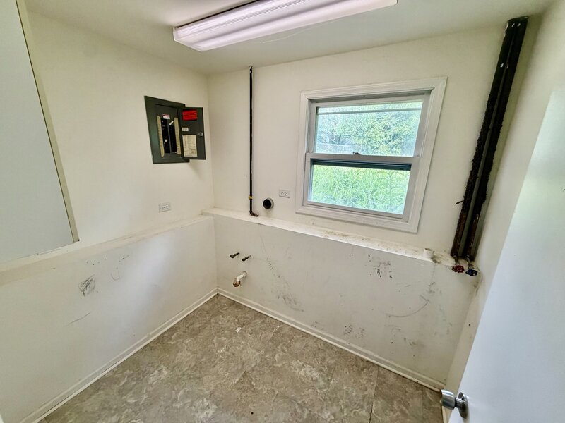 28 Bolles Avenue West Chicago IL 60185