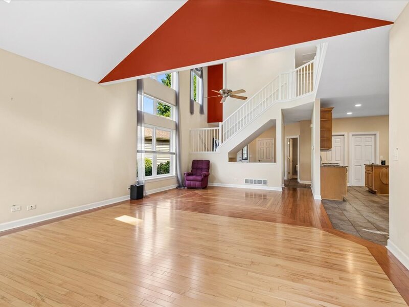 1488 White Oak Lane Woodstock IL 60098