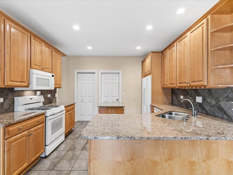 1488 White Oak Lane Woodstock IL 60098