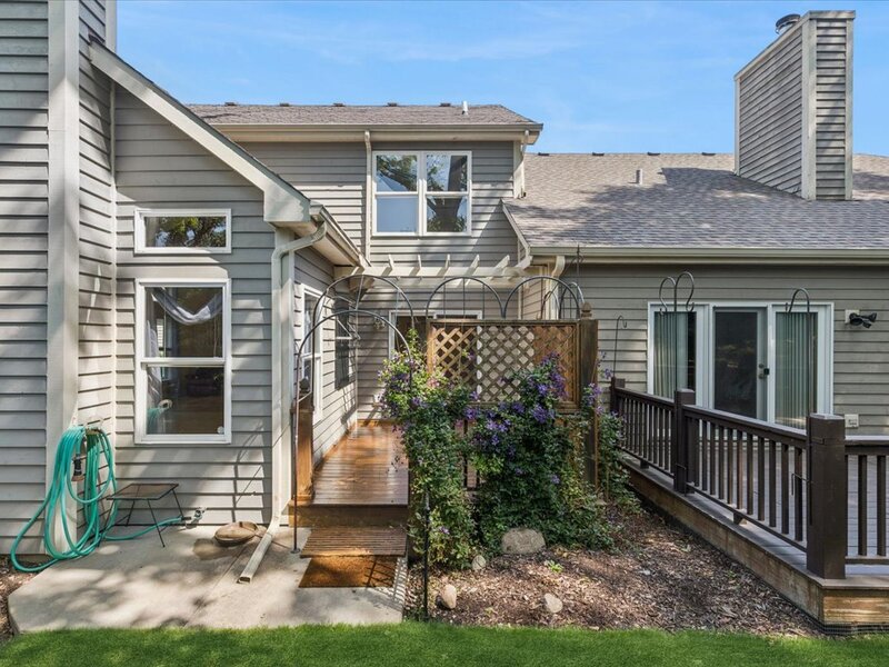 1488 White Oak Lane Woodstock IL 60098