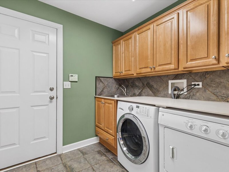 1488 White Oak Lane Woodstock IL 60098
