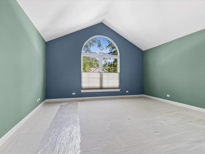 1488 White Oak Lane Woodstock IL 60098