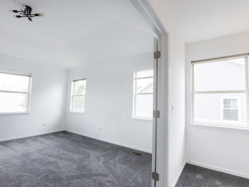 4257 N Kolmar Avenue Chicago IL 60641