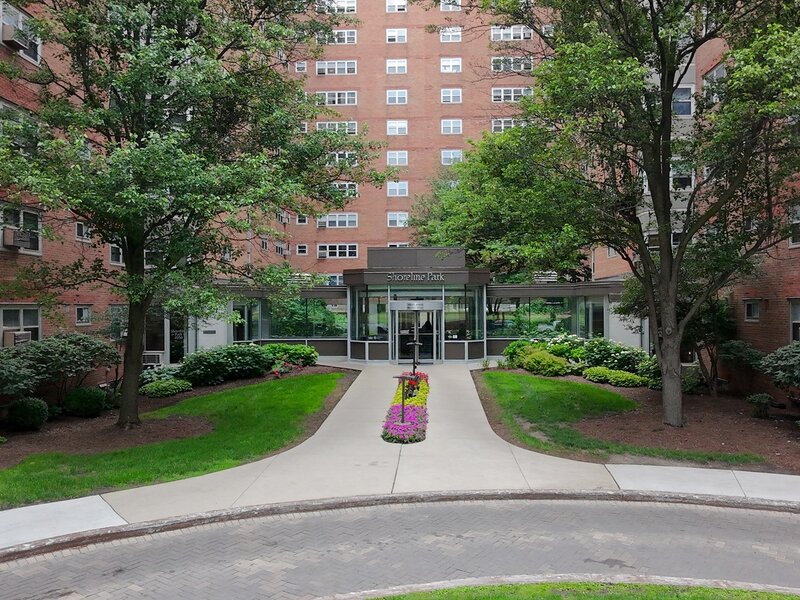 4980 N Marine Drive Chicago IL 60640