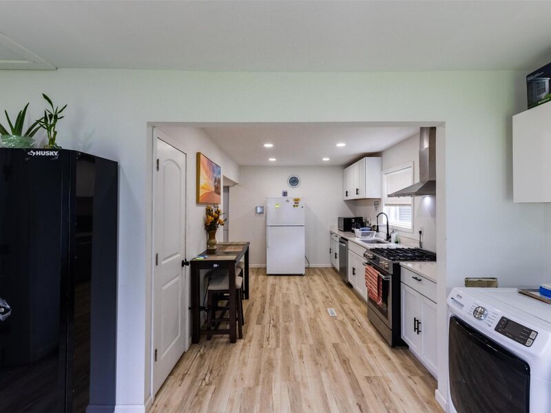 1904 Ezra Avenue Zion IL 60099