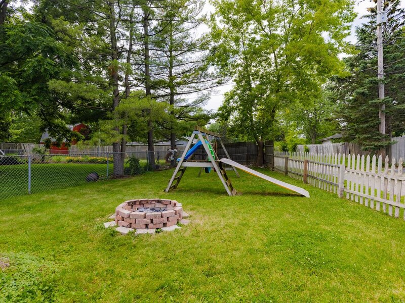 1904 Ezra Avenue Zion IL 60099
