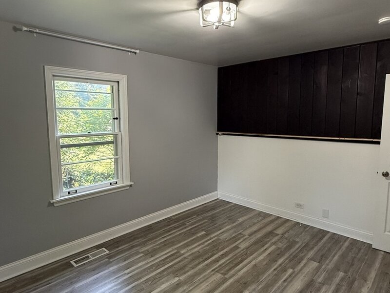47 W Algonquin Road Des Plaines IL 60016