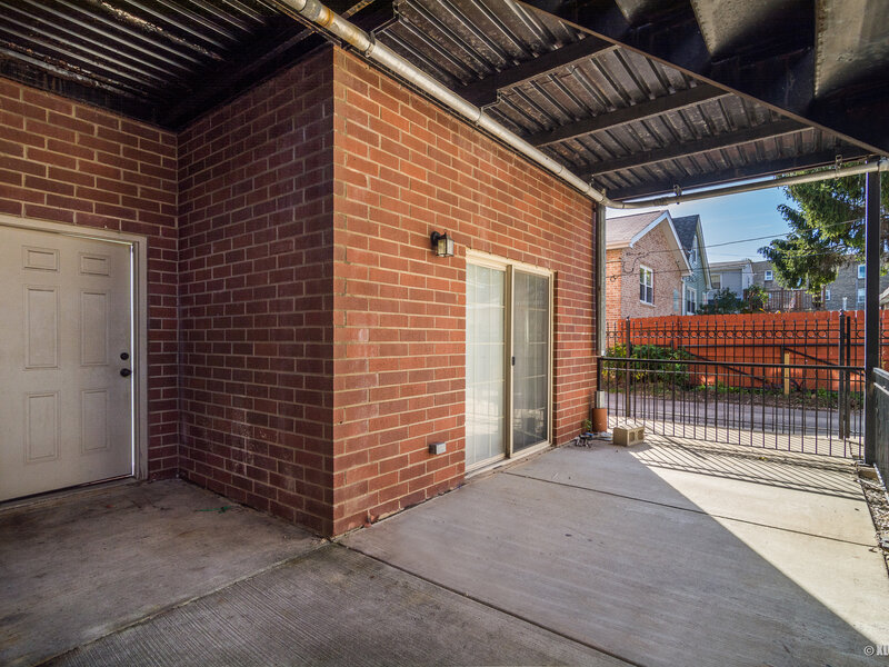 4932 N Harding Avenue Chicago IL 60625