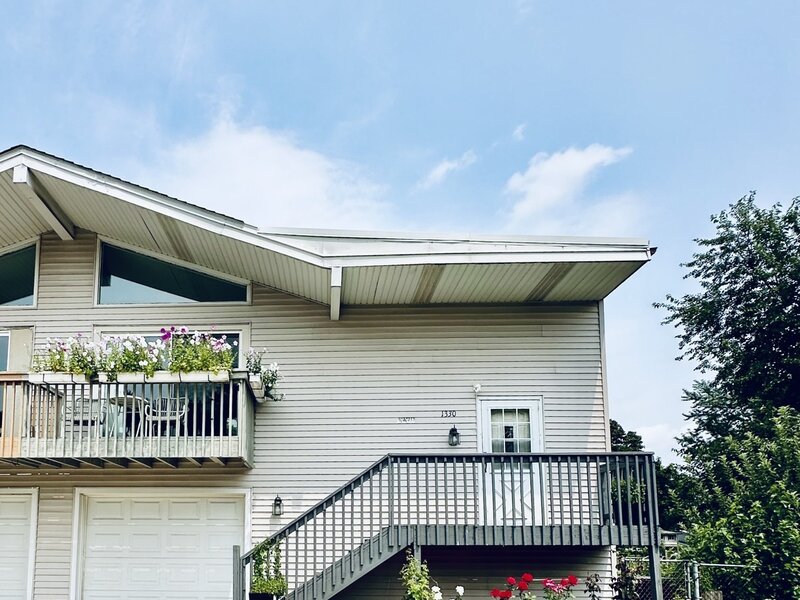 1330 Todd Farm Drive Elgin IL 60123