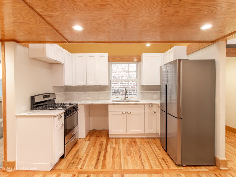 6334 S Saint Lawrence Avenue Chicago IL 60637