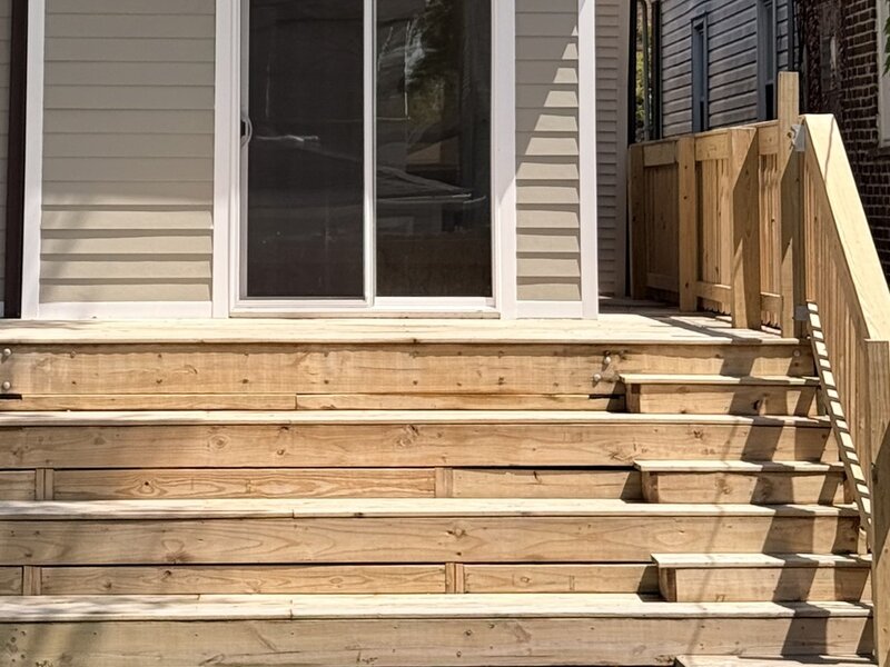 6334 S Saint Lawrence Avenue Chicago IL 60637