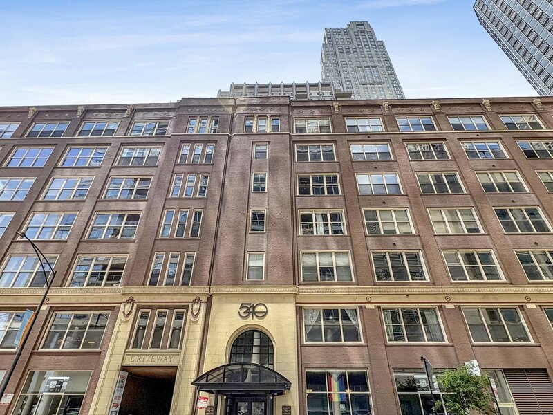 540 N Lake Shore Drive Chicago IL 60611