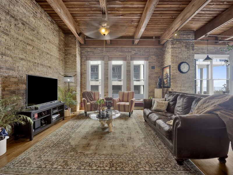 540 N Lake Shore Drive Chicago IL 60611
