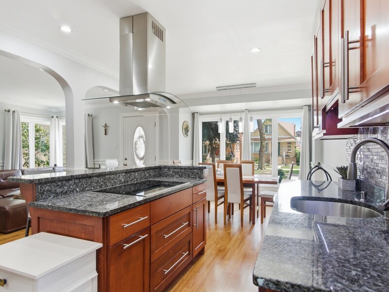 5422 S Sayre Avenue Chicago IL 60638