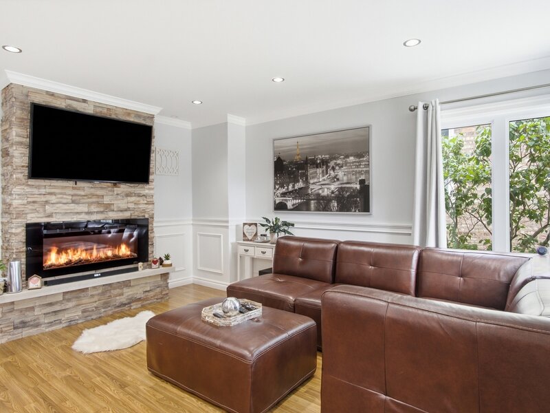 5422 S Sayre Avenue Chicago IL 60638