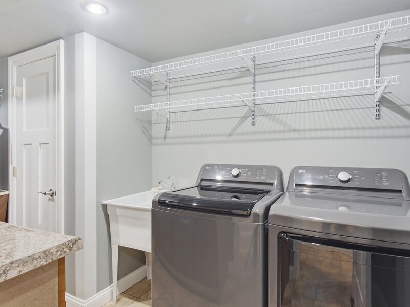 5422 S Sayre Avenue Chicago IL 60638