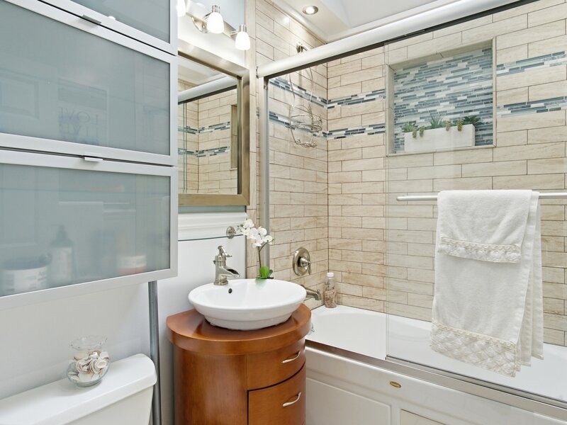 5422 S Sayre Avenue Chicago IL 60638