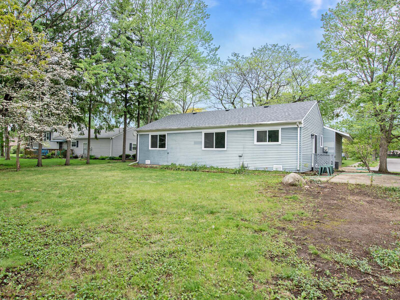 106 Foxcroft Road Naperville IL 60565