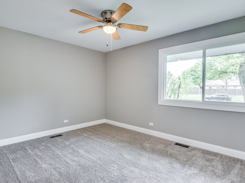 106 Foxcroft Road Naperville IL 60565