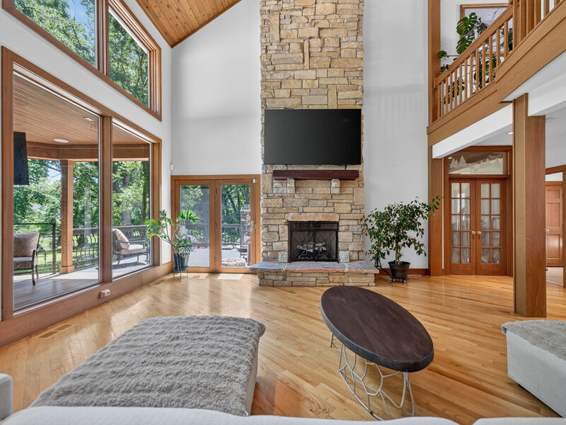 41 Barlow Drive St. Charles IL 60175