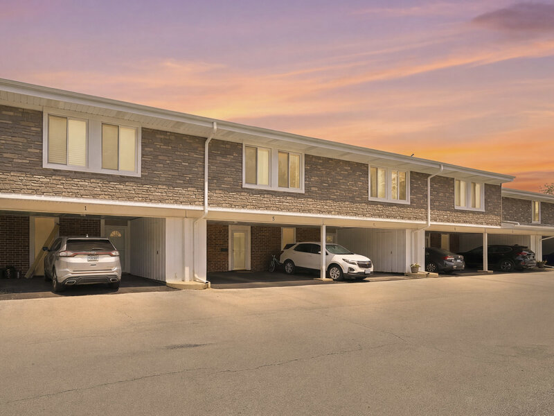 2 Cour Masson Palos Hills IL 60465