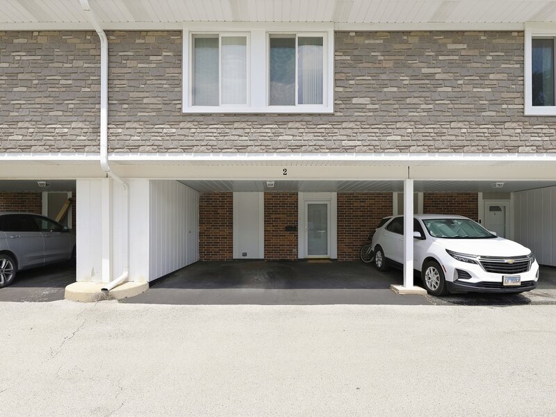 2 Cour Masson Palos Hills IL 60465