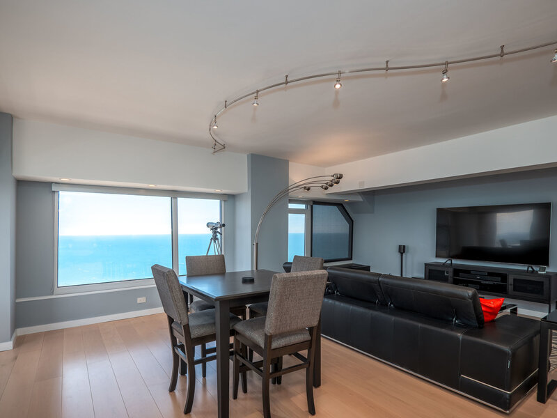 175 E Delaware Place Chicago IL 60611