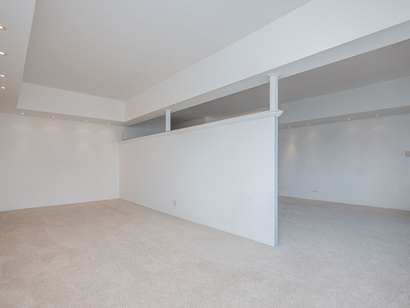 175 E Delaware Place Chicago IL 60611
