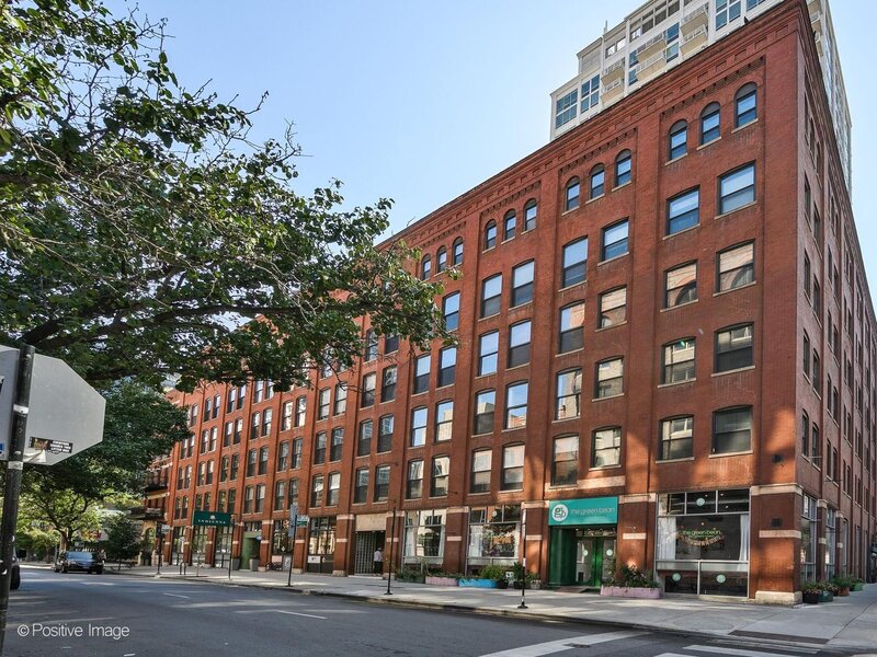 225 W Huron Street Chicago IL 60654