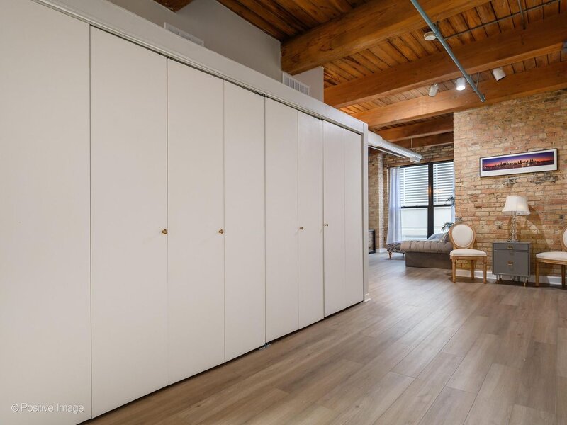 225 W Huron Street Chicago IL 60654