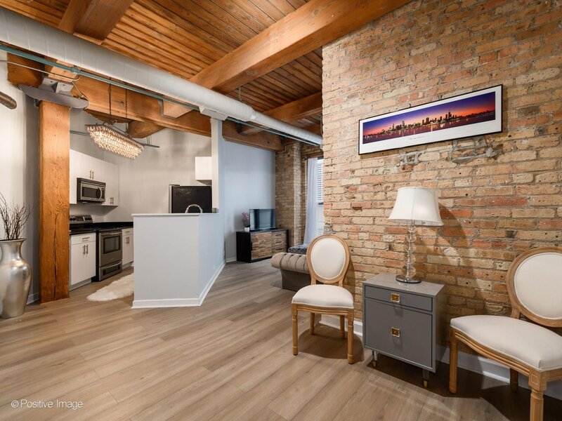 225 W Huron Street Chicago IL 60654