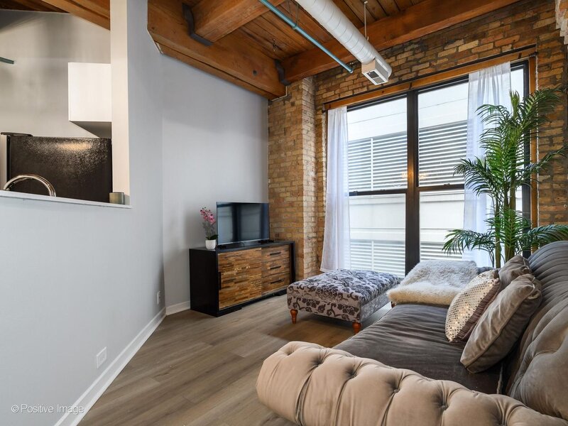 225 W Huron Street Chicago IL 60654