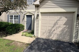 Photo of 1422 W Split Oak Circle Round Lake Beach IL 60073