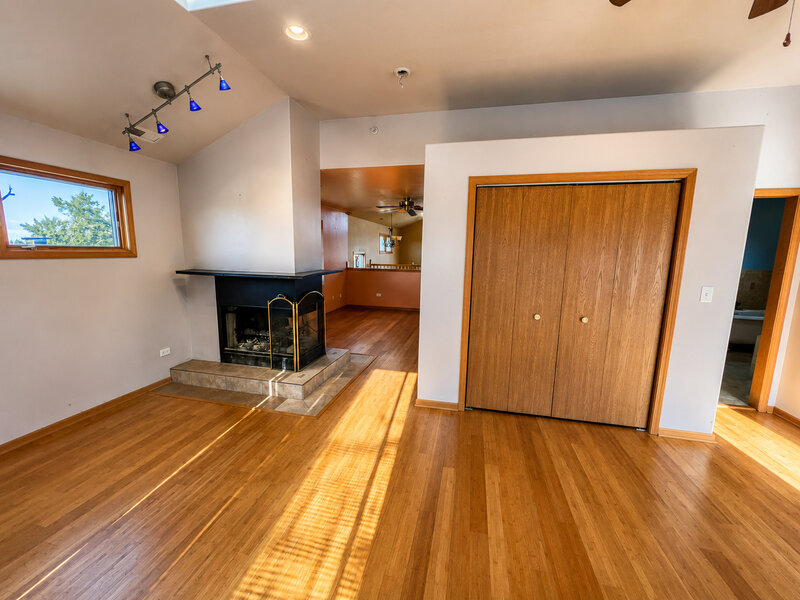 7332 Beloit Avenue Bridgeview IL 60455