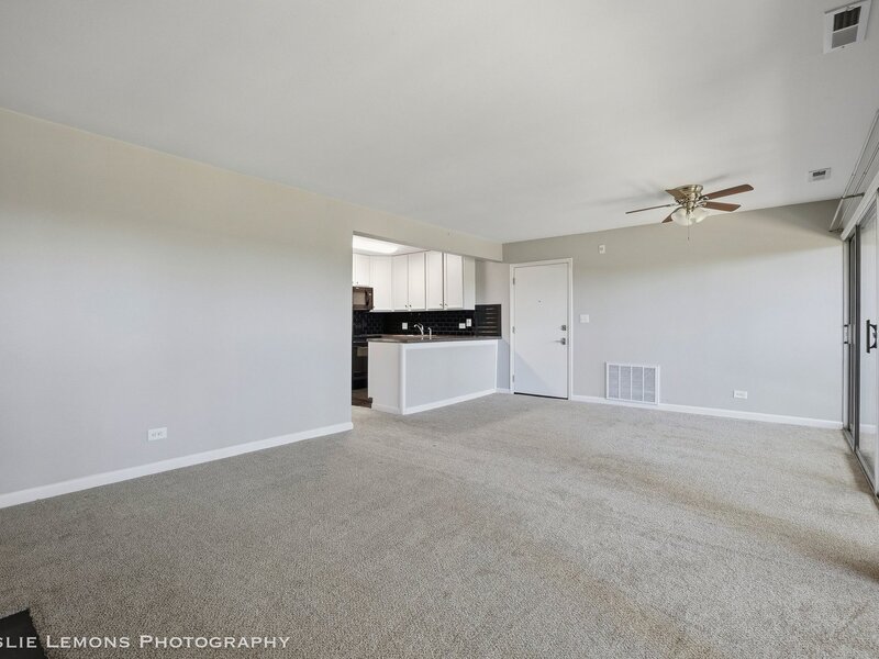 5801 Oakwood Drive Lisle IL 60532