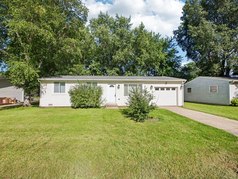 2804 Old Oak Drive Mchenry IL 60050