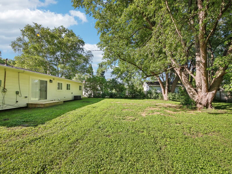 2804 Old Oak Drive Mchenry IL 60050