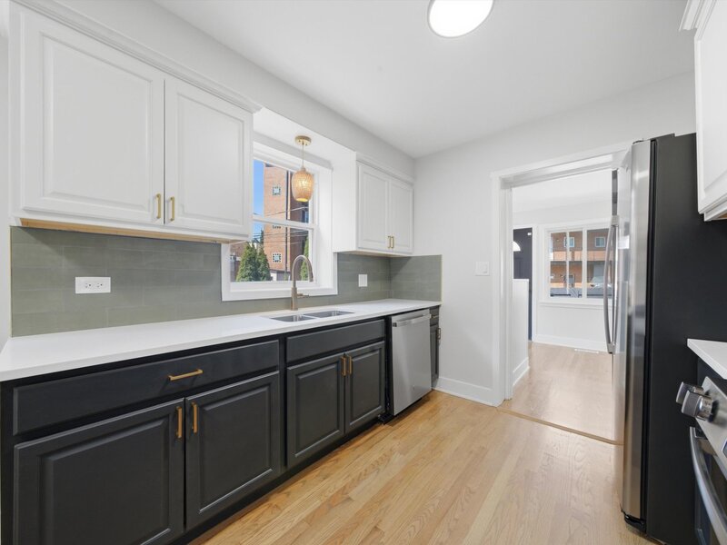 6332 N Mobile Avenue Chicago IL 60646