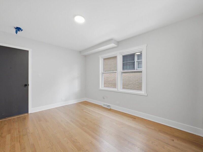 6332 N Mobile Avenue Chicago IL 60646