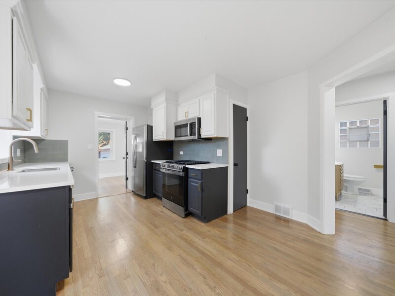 6332 N Mobile Avenue Chicago IL 60646