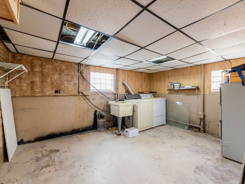 1908 S 23rd Avenue Maywood IL 60153