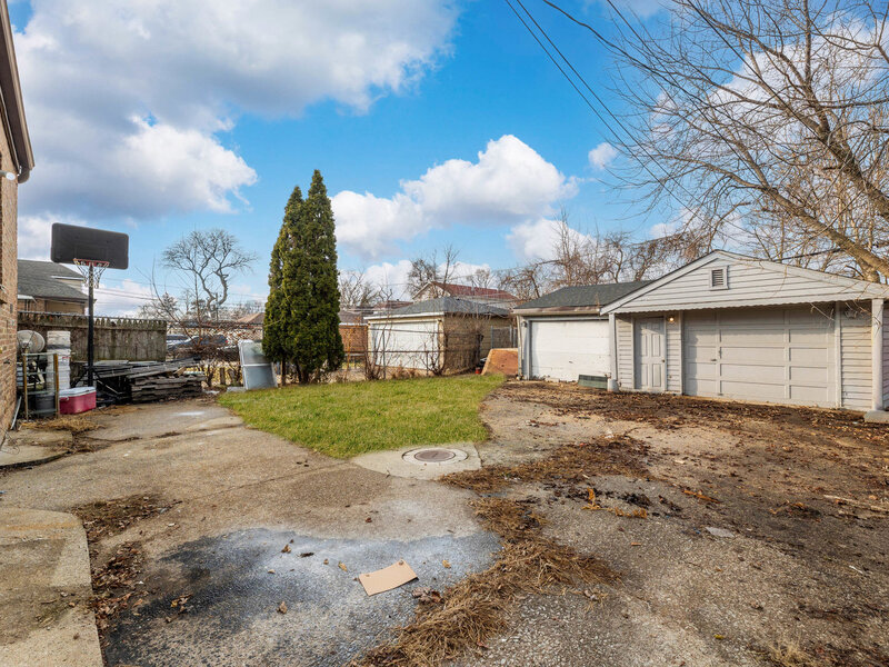 1908 S 23rd Avenue Maywood IL 60153