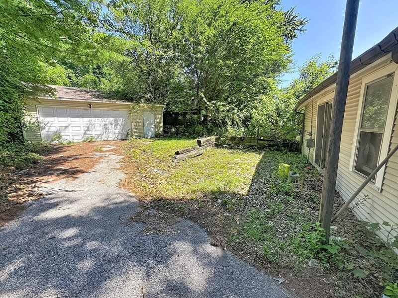 4009 6th Street Rock Island IL 61201