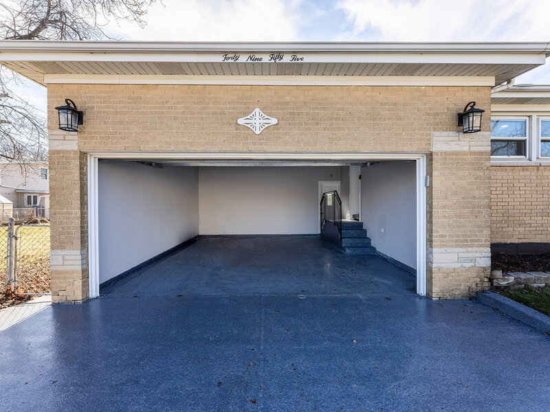 4955 N Delphia Avenue Norridge IL 60706