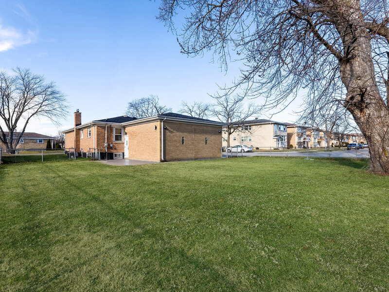 4955 N Delphia Avenue Norridge IL 60706