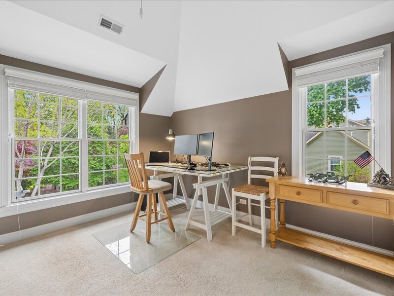 512 Oak Street Libertyville IL 60048