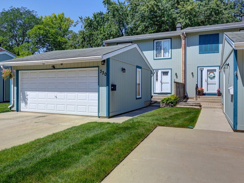 330 Elmwood Lane Bloomingdale IL 60108