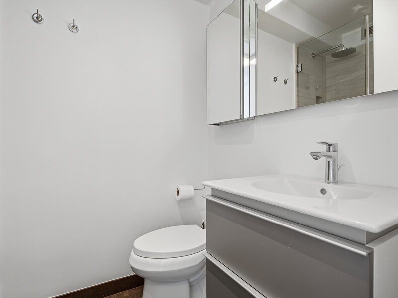 340 W Diversey Parkway Chicago IL 60657
