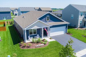 Photo of 1382 Aspen Lane Pingree Grove IL 60140