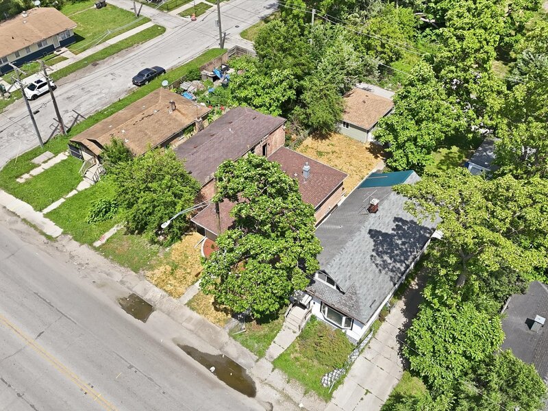 14807 Wood Street Harvey IL 60426